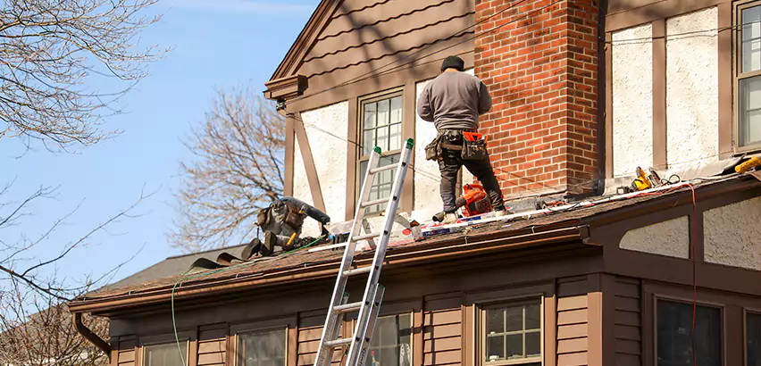 Roof Siding Trim Repair in Buffalo Grove