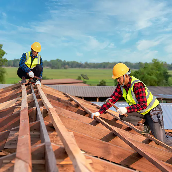 Why Buffalo Grove, IL Property Owners Trust Buffalo Grove Roofing Pro for Garage Roof Replacement?